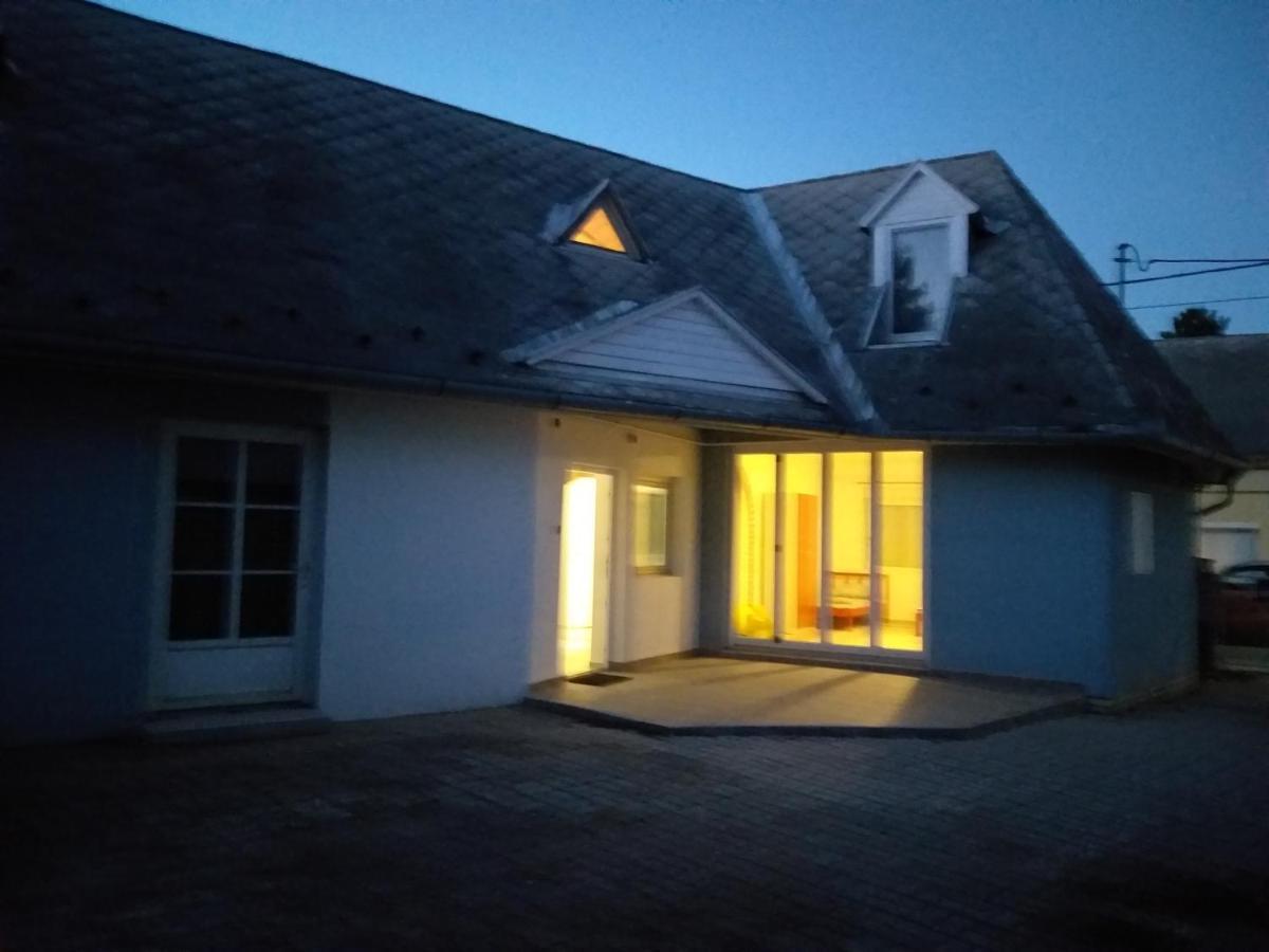 Aparthotel Azure House Keszthely Esterno foto