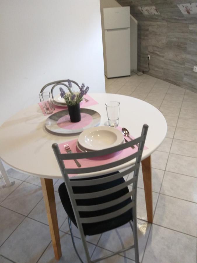 Aparthotel Azure House Keszthely Esterno foto