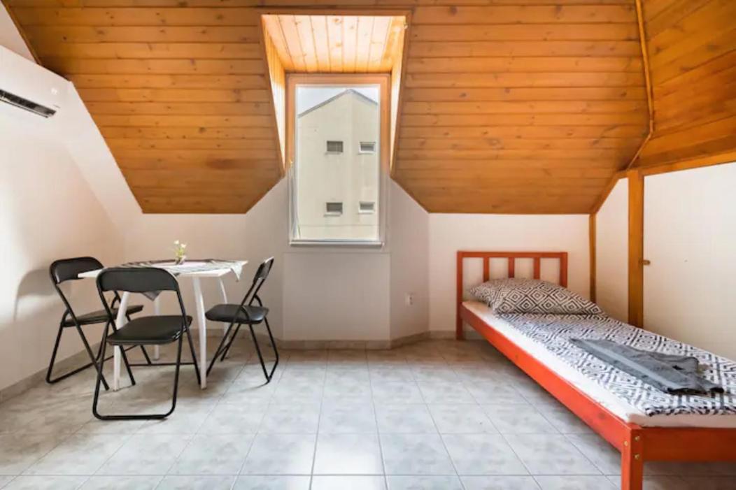 Aparthotel Azure House Keszthely Esterno foto